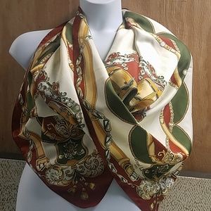 Gerard L.Y Paris Scarf